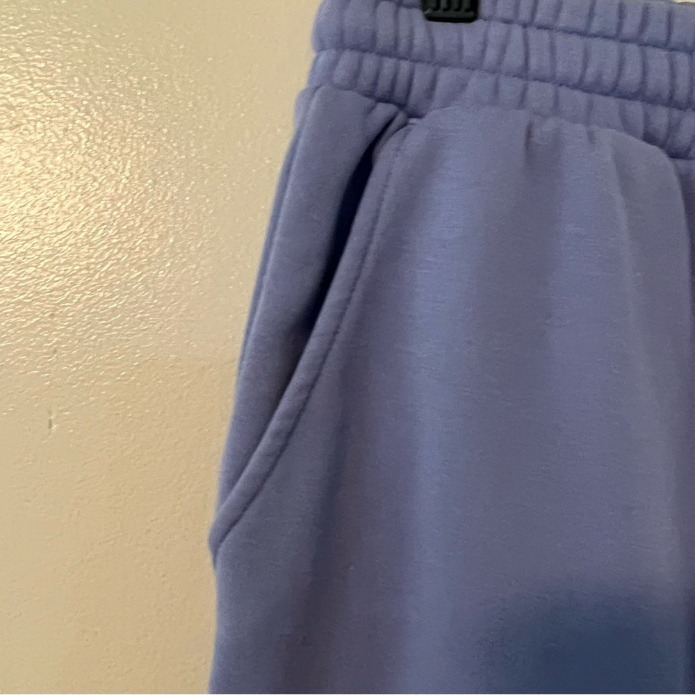 Fabletics | Eco Go-To Classic Sweatpants - Picture 10 of 14